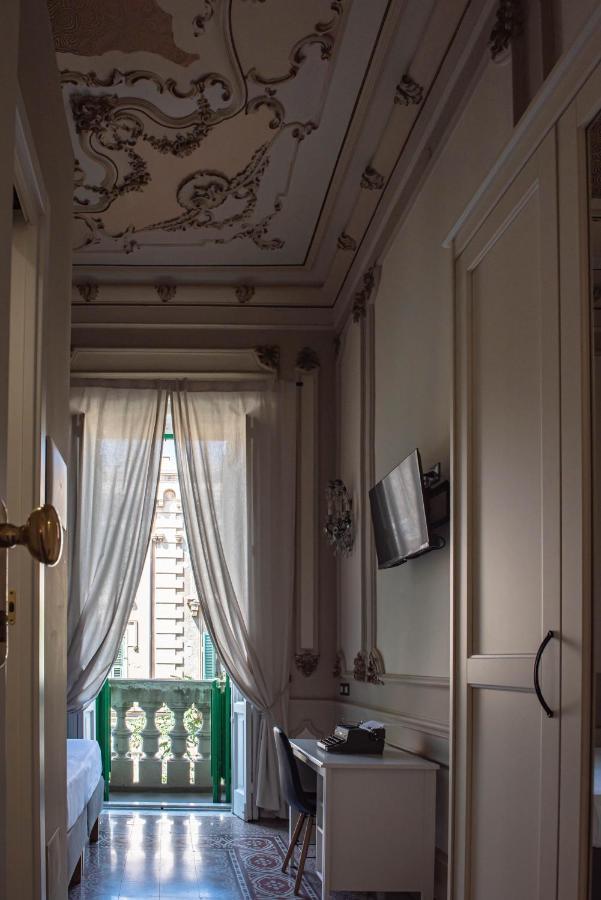 Epoque Bed And Breakfast Messina Eksteriør bilde
